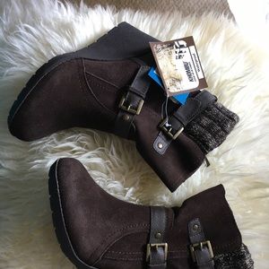 Khombu Stroll high heel waterproof winter booties